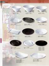 Pattern and color matching sets of table ware