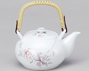 ��������4���y�r