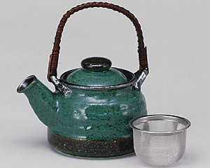 �y�ڃO���[���y�r�i�A�~�t�j