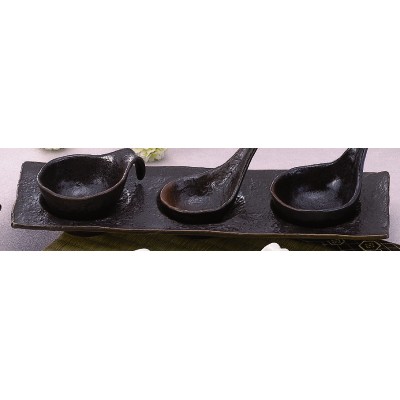Petit Food Plates 09408