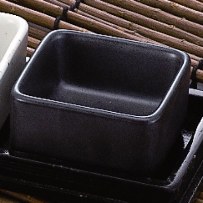 Petit Food Plates 10010