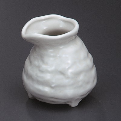 Noodle Sauce Bottles and Cups 28629