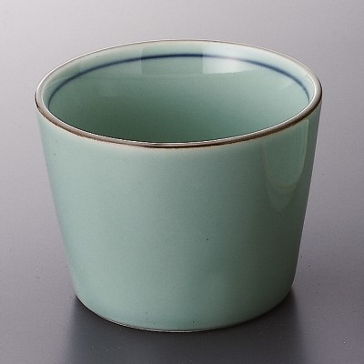 Noodle Sauce Bottles and Cups 29303