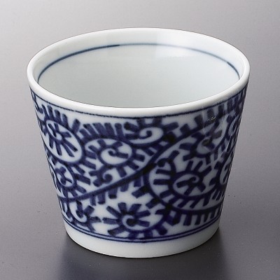 Noodle Sauce Bottles and Cups 29309