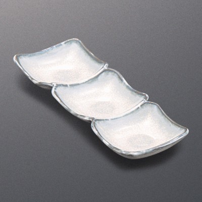 Noodle Sauce Bottles and Cups 29636