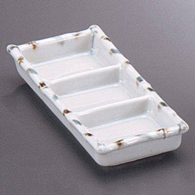 Noodle Sauce Bottles and Cups 29707