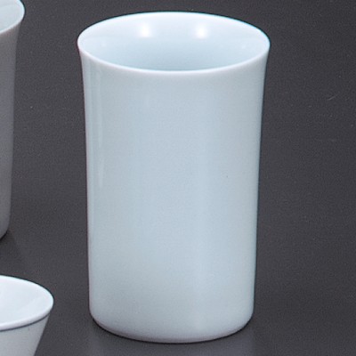 Containers for SAKE 31628
