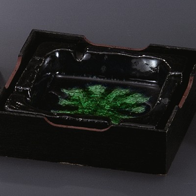 Bowls and Ash trays 40714