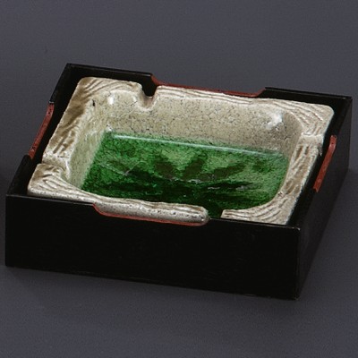 Bowls and Ash trays 40715