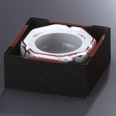 Bowls and Ash trays 40717