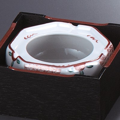 Bowls and Ash trays 40718