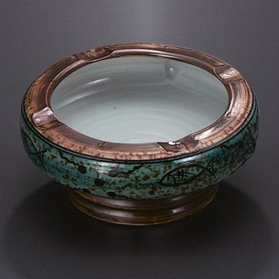 Bowls and Ash trays 40810