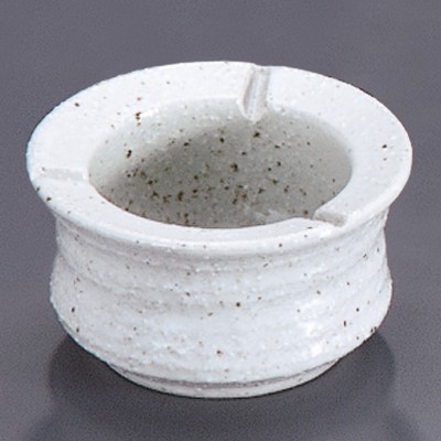Bowls and Ash trays 40822