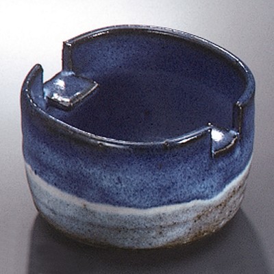 Bowls and Ash trays 40823