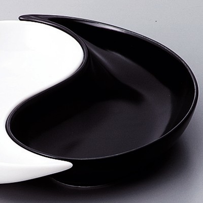 Collection of Western Plates 49912