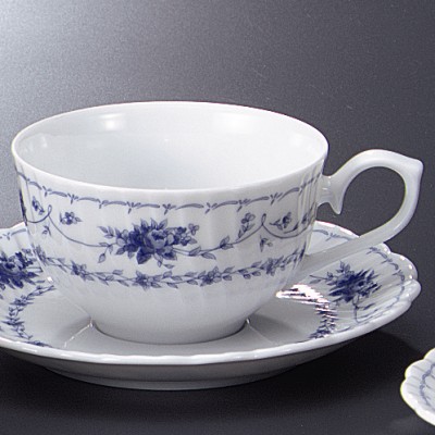 Tea and Coffee cups 56470