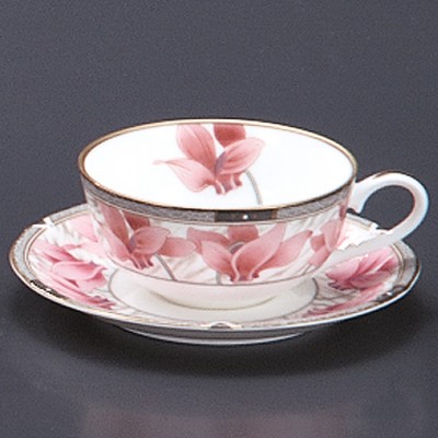 Tea and Coffee cups 56823