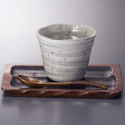 Tea and Coffee cups 57130