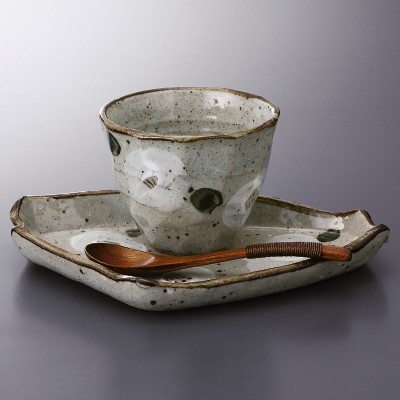 Tea and Coffee cups 57135