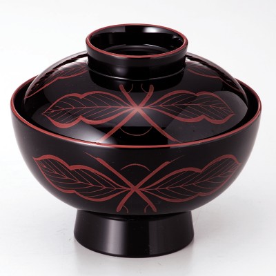 Lacquer ware 64113