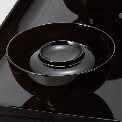 Lacquer ware 64518