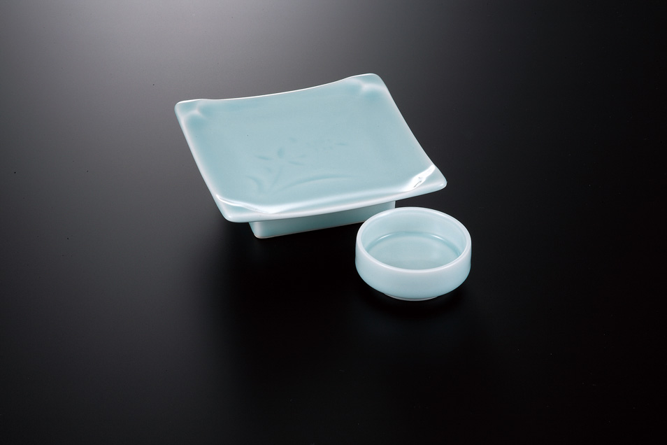 �����p����M