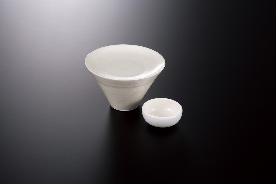 �W���n�C�v���[�g�r