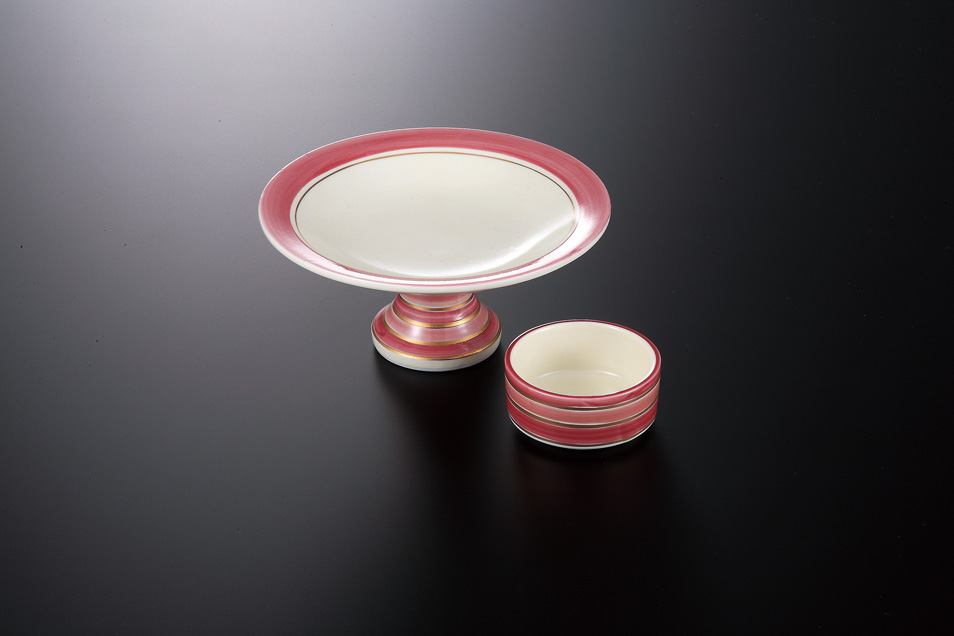 �}������؍���h�g�M