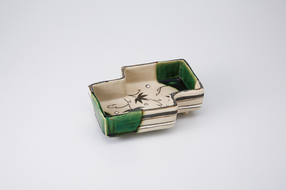 �D�����c���i�K���q�q�j���t