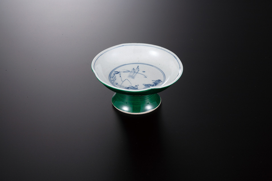 ����R������M