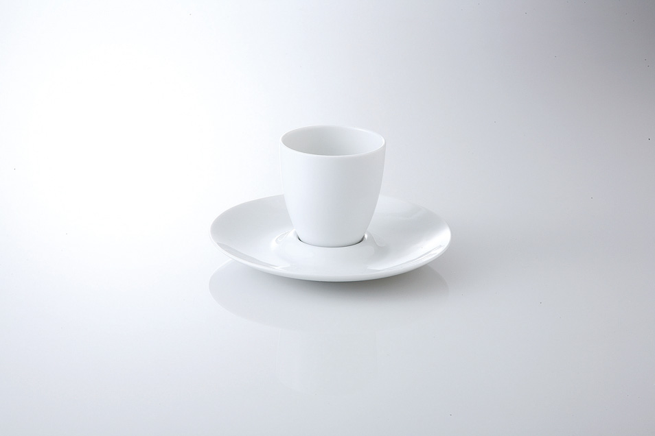 ���N���[�g�v���[�g�r