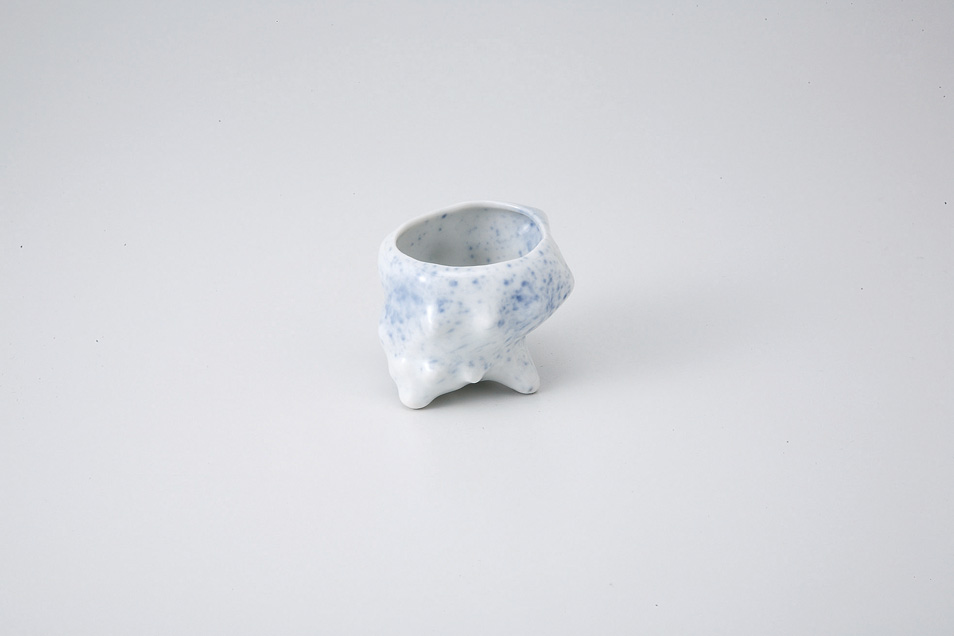 ���n����������