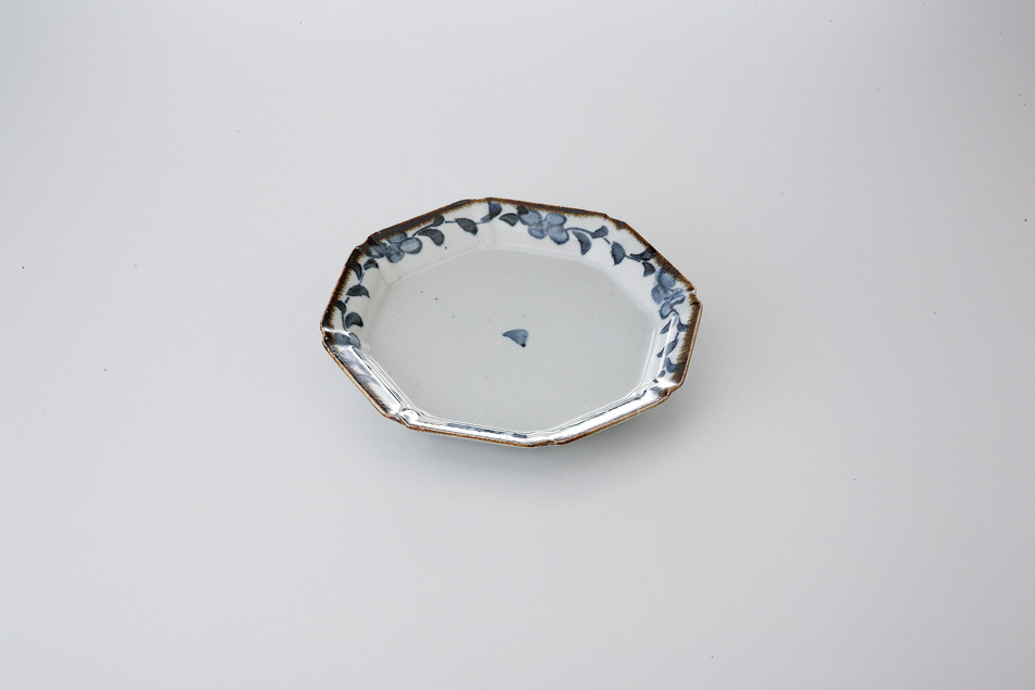 �ނ����Ԕ��p�O�؎M