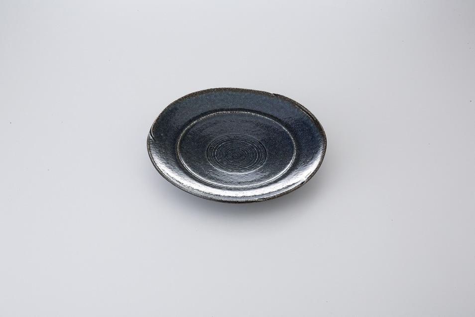 ���V���M