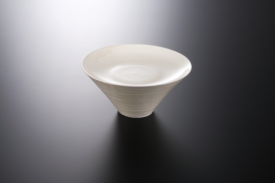 �W���n�C�v���[�g�r