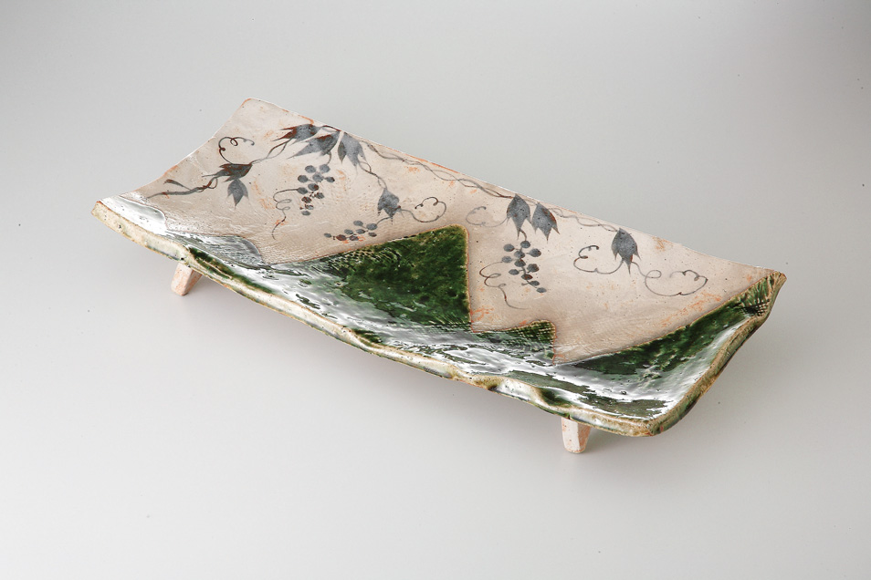 志野織部 蟹絵角盛皿 色絵春秋長角盛皿 ぶどう絵織部志野（玉山窯）長角盛皿（商品番号カ251-06）