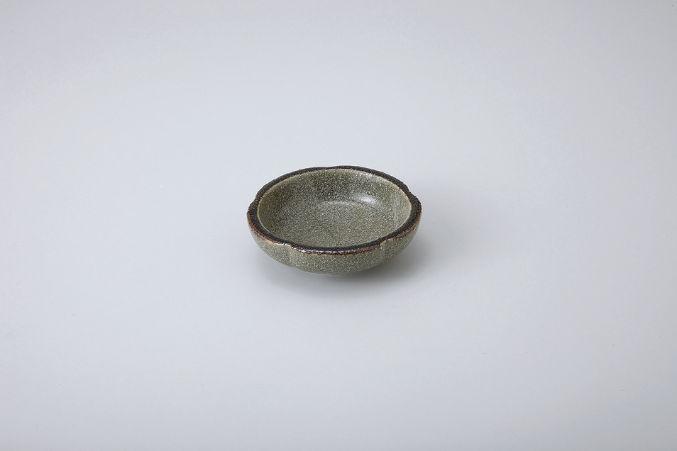 �~�^�v�q�Q�D�T�M