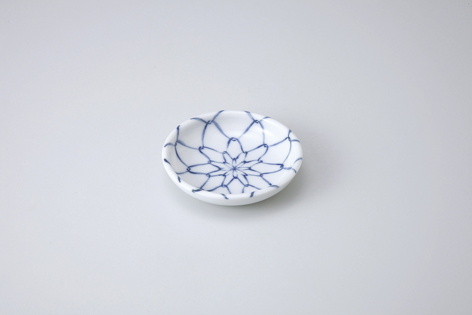 �n�����A�~�R�D�O�M