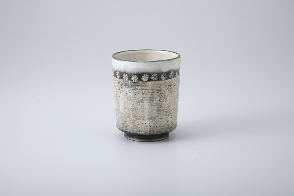 �O��������