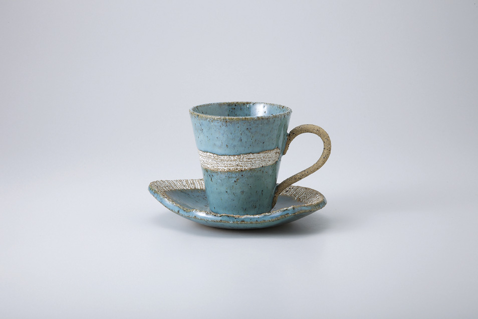 �ϗq�R�[�q�[�b�^�r