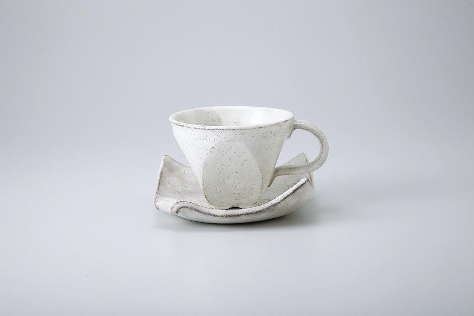 �����l�p�\�M�R�[�q�[�b�^�r