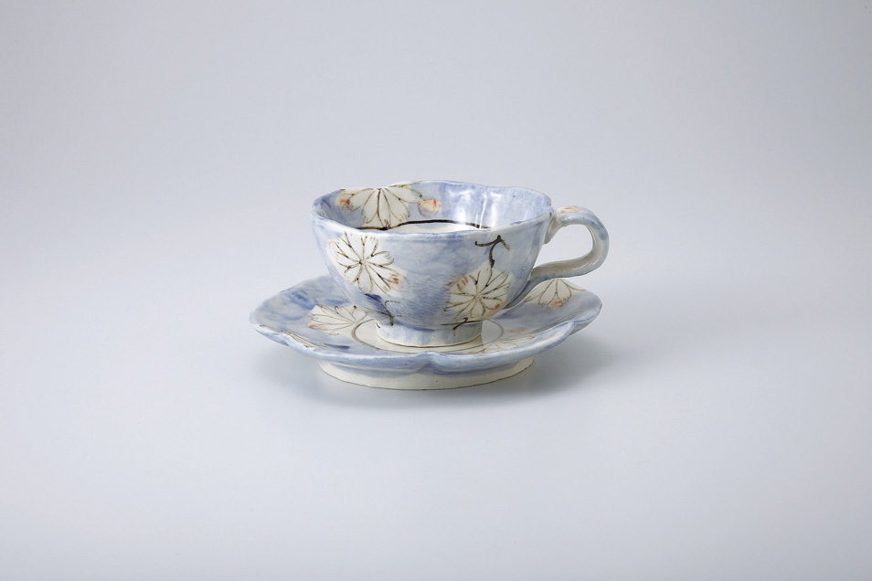 �u���[�ԕٌ^�R�[�q�[�b�^�r