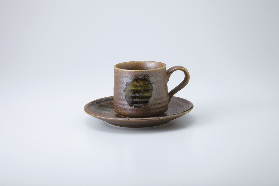 �M�y���R�[�q�[�b�^�r