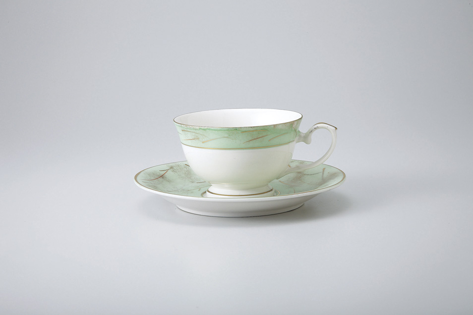 ���ʂނ����̍���R�[�q�[�b�^�r