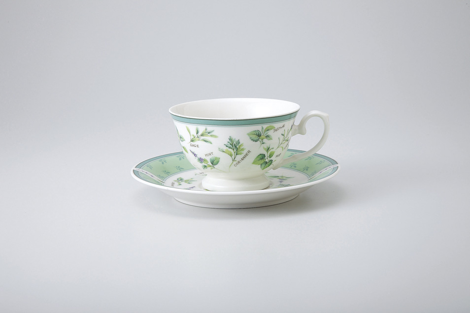 �O���[���n�[�u�g���b�^�r