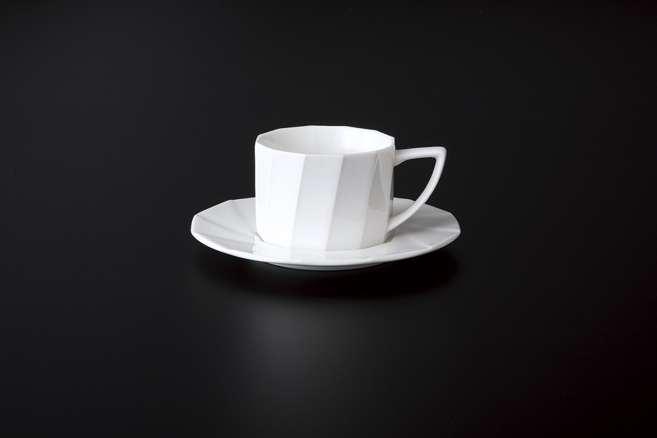 �m�a�v�����[�g���b�^�r