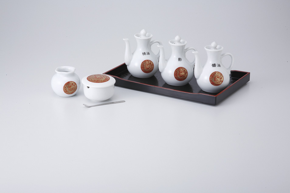 ����J�X�^�[�ݖ�