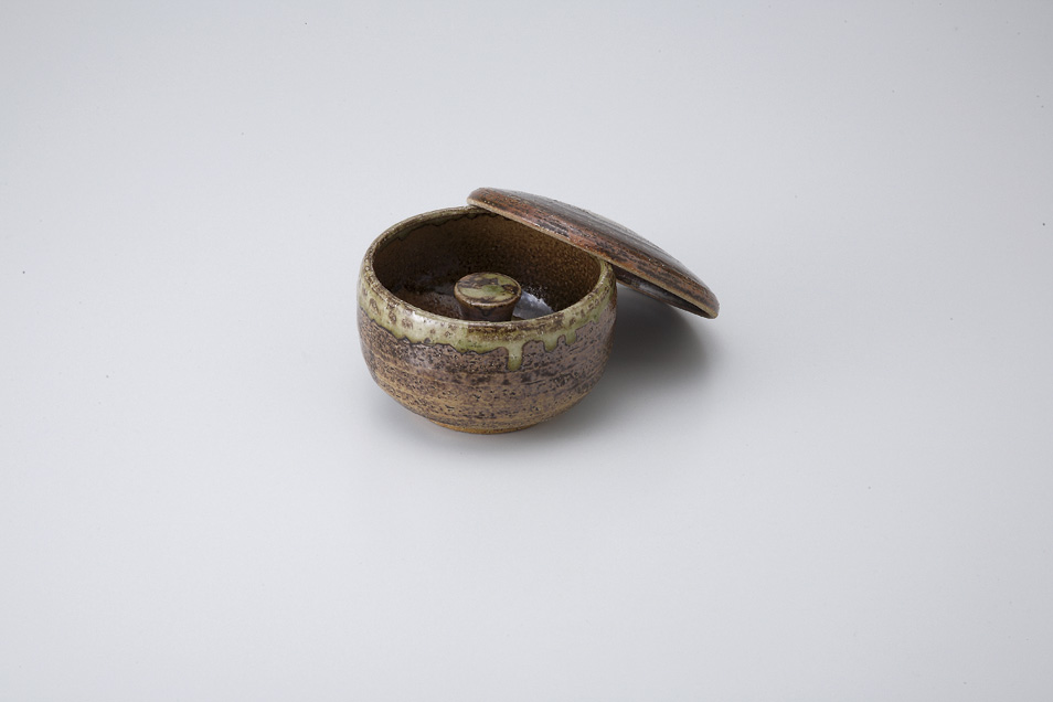 �D�ւ`�s�D�M