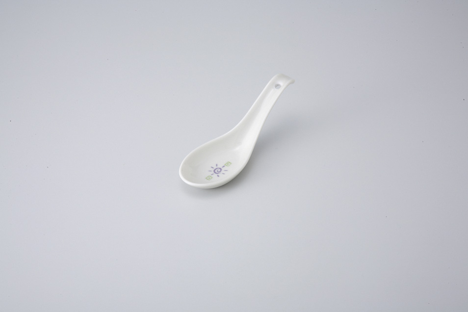 �G�X�j�b�N�o�@�����������Q