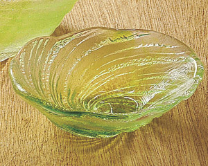 �K���X�r�g�O���[����������